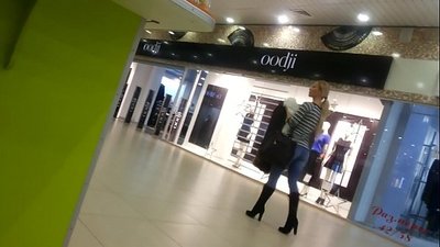 Çîçek sar li supermarketê.