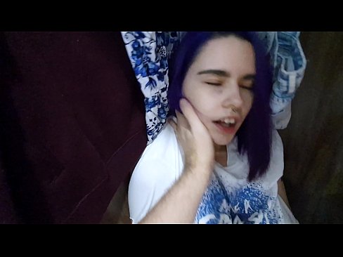 ❤️ Xwişka min di dolabê de dît û alîkariya wê kir ❤️ Super seks li me ku.fulldesisex.ru ☑